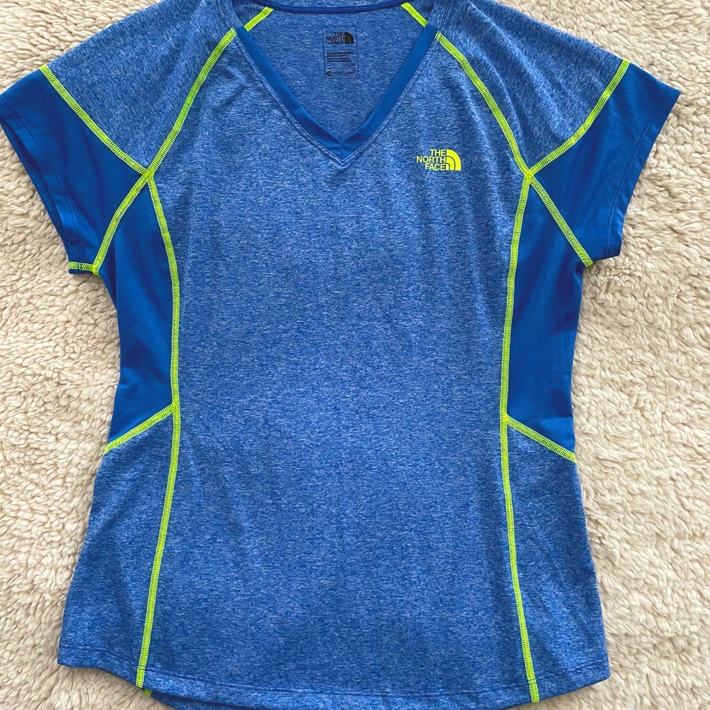 Women’s L The North Face Flashdry Workout Blue Top